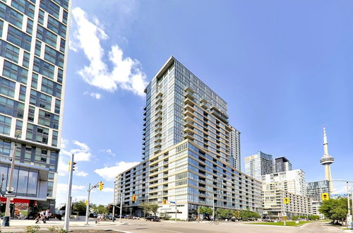 Foto 1 - SkyTree - Condos in Heart of Downtown