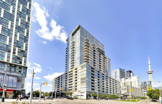 Foto 1 - SkyTree - Condos in Heart of Downtown