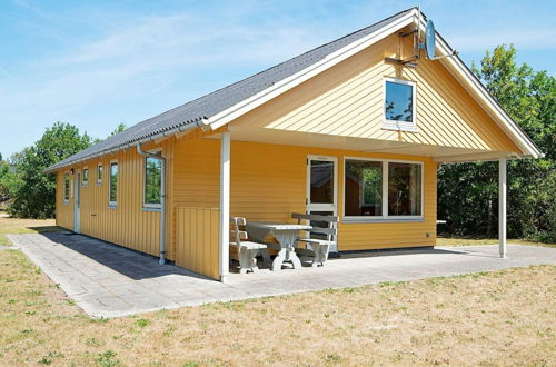 Foto 1 - 6 Person Holiday Home in Ulfborg