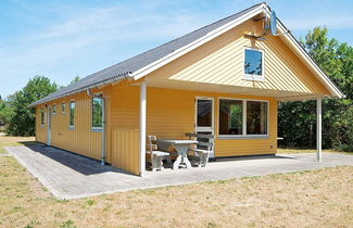 Foto 1 - 6 Person Holiday Home in Ulfborg