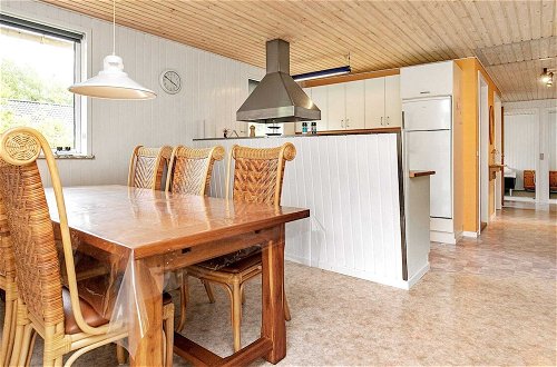 Foto 12 - 6 Person Holiday Home in Ulfborg