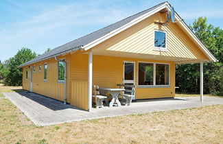 Photo 1 - 6 Person Holiday Home in Ulfborg