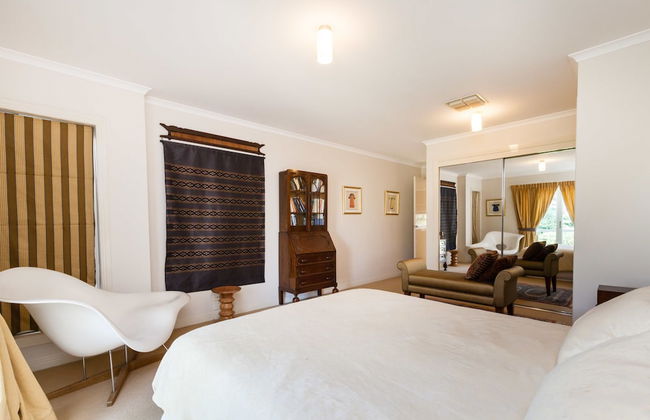 JASMINE, 2BDR Port Melbourne House - Foto 3