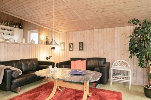 Photo 8 - 4 Person Holiday Home in Blokhus