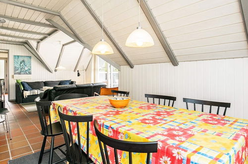 Photo 25 - 6 Person Holiday Home in Blavand