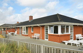 Foto 1 - 16 Person Holiday Home in Hvide Sande