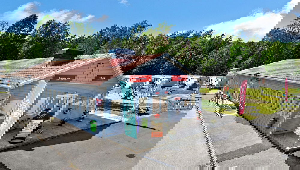 Primary image