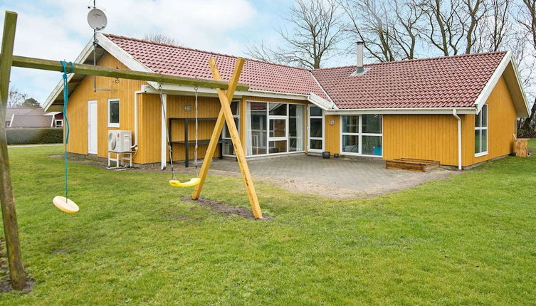 Foto 1 - 12 Person Holiday Home in Nordborg