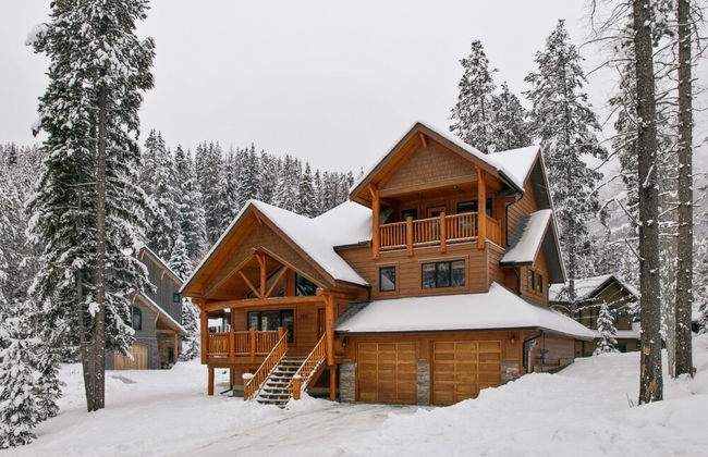 MODERN 4,500 sqft Ski Chalet: 5 Br + 6 Ba | Pool Table | Pool + PRIVATE Hot Tub - Foto 67