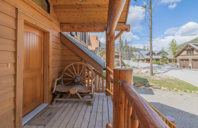 MODERN 4,500 sqft Ski Chalet: 5 Br + 6 Ba | Pool Table | Pool + PRIVATE Hot Tub - Foto 32