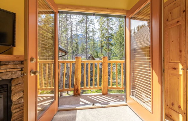 MODERN 4,500 sqft Ski Chalet: 5 Br + 6 Ba | Pool Table | Pool + PRIVATE Hot Tub - Foto 34
