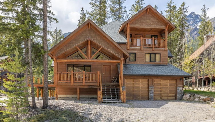 Photo 1 - MODERN 4,500 sqft Ski Chalet: 5 Br + 6 Ba | Pool Table | Pool + PRIVATE Hot Tub