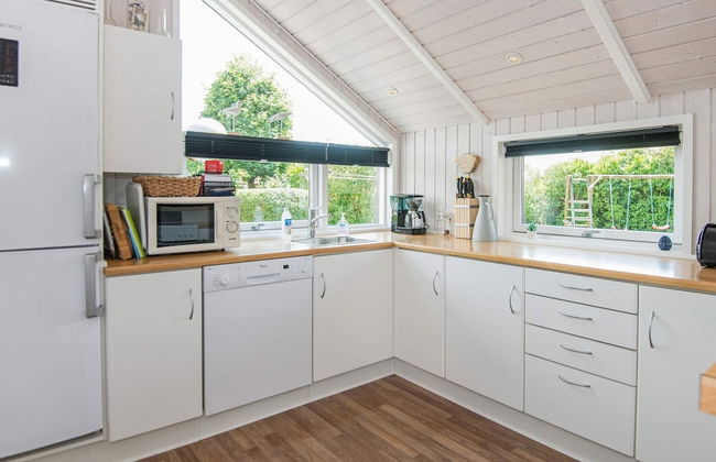 6 Person Holiday Home in Bjert - Photo 14
