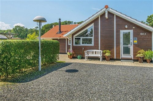Foto 14 - 6 Person Holiday Home in Bjert