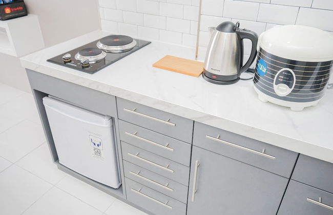 Elegant with Brand New at Studio Emerald Bintaro Apartment - Foto 10