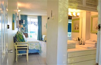 Foto 2 - Rooms On the Hip Strip - Montego Bay