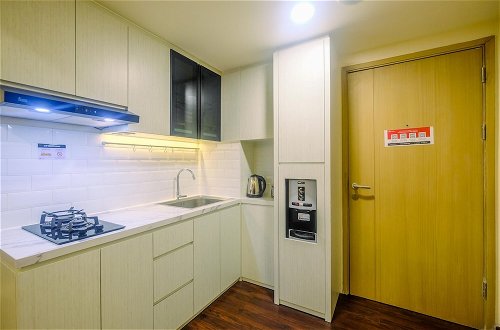 Photo 17 - New Furnished and Minimalist 2BR + 1 Office Room at Meikarta Apartment