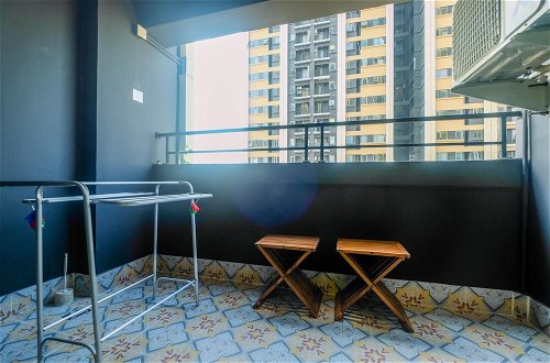 Photo 23 - New Furnished and Minimalist 2BR + 1 Office Room at Meikarta Apartment