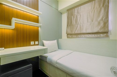 Photo 11 - New Furnished and Minimalist 2BR + 1 Office Room at Meikarta Apartment