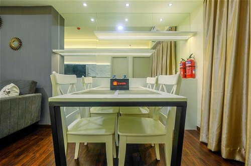 Photo 10 - New Furnished and Minimalist 2BR + 1 Office Room at Meikarta Apartment