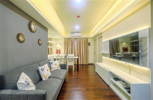 Foto 7 - New Furnished and Minimalist 2BR + 1 Office Room at Meikarta Apartment