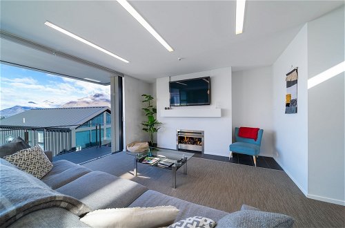 Foto 7 - Modern Queenstown Apartment & Great Lake Views