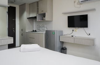 Photo 3 - Comfortable And Simply Studio At Bintaro Icon Apartment