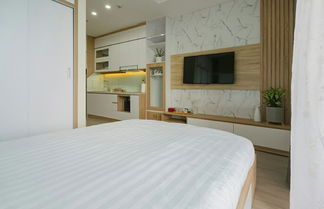 Photo 3 - Bayhomes Green Bay Serviced Apartment