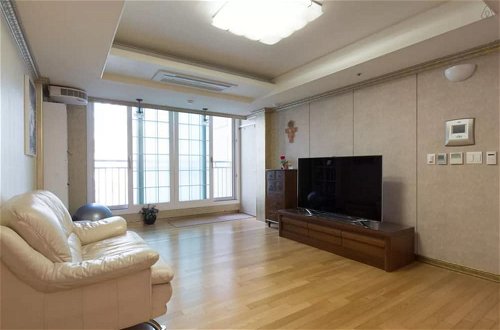 Foto 15 - Gangnam Galaxy Apartment 1