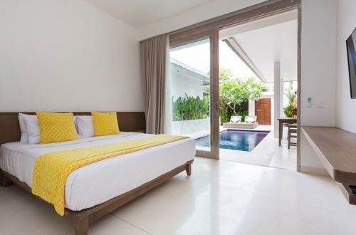 Photo 3 - Allure Villas