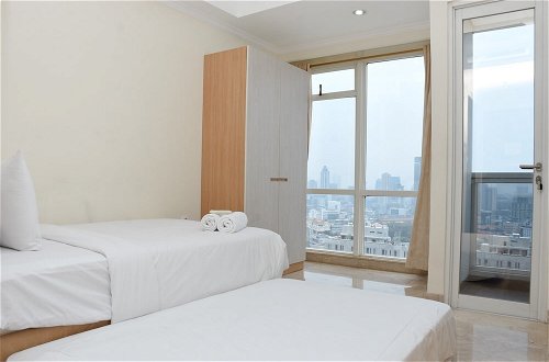 Photo 11 - Stunning and Comfy Studio at Menteng Park Apartment