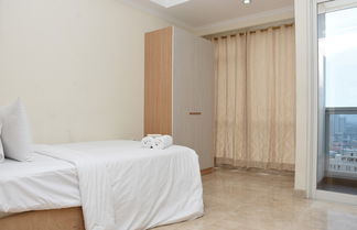 Foto 2 - Stunning and Comfy Studio at Menteng Park Apartment