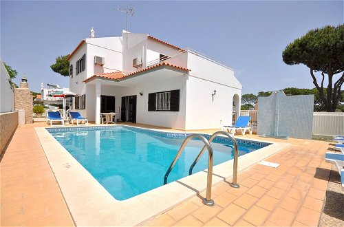 Photo 1 - Spacious 4 Bedroom Villa Located in its own Grounds, With Private Pool and Bbq
