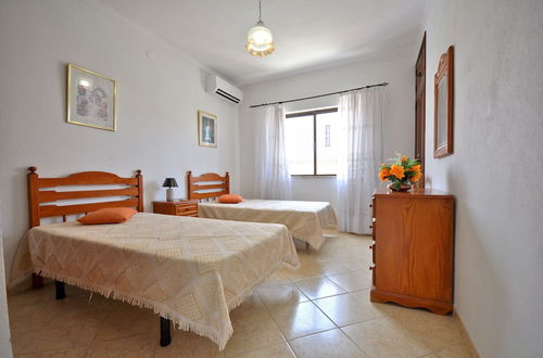 Photo 3 - Spacious 4 Bedroom Villa Located in its own Grounds, With Private Pool and Bbq