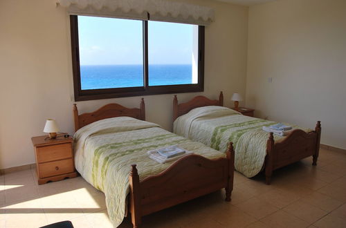 Photo 4 - Pomos Villa - Only 50m to the Sea, Picturesque - Tranquil Area, Paphos