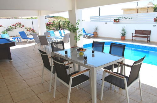 Foto 1 - Pomos Villa - Only 50m to the Sea, Picturesque - Tranquil Area, Paphos