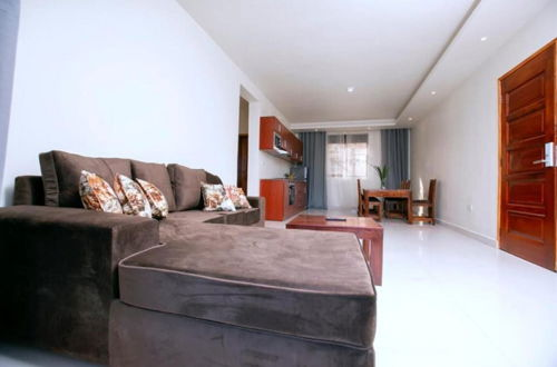 Photo 4 - Deluxe 2-bed Apartment With Swimming Pool