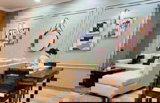 Photo 1 - BluO Modern 1BHK - DLF Galleria Market