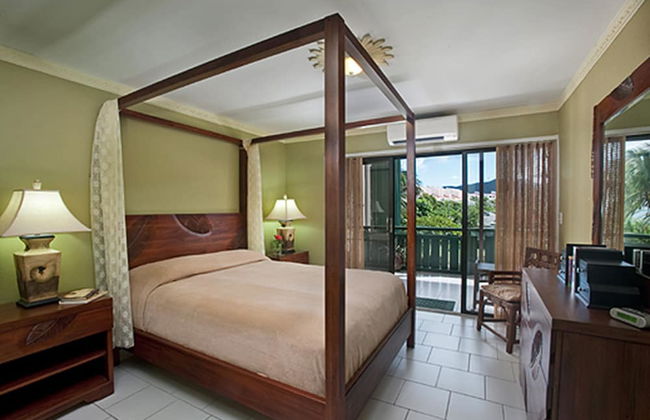 Colony Cove Beach Resort by Antilles Resorts - Photo 4