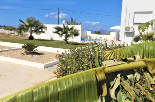 Foto 34 - Xenos Villa 3 - Luxury Villa With Private Pool Near The Sea
