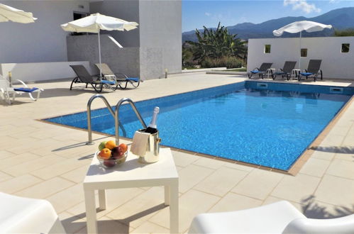 Photo 18 - Xenos Villa 3 - Luxury Villa With Private Pool Near The Sea