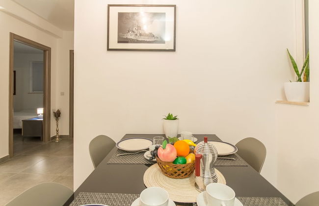 Gzira Central Bright & Modern 2bdr Apt - Foto 18