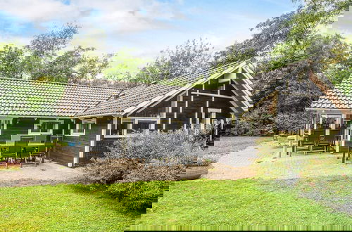 Photo 54 - 7 Person Holiday Home in Oksbol