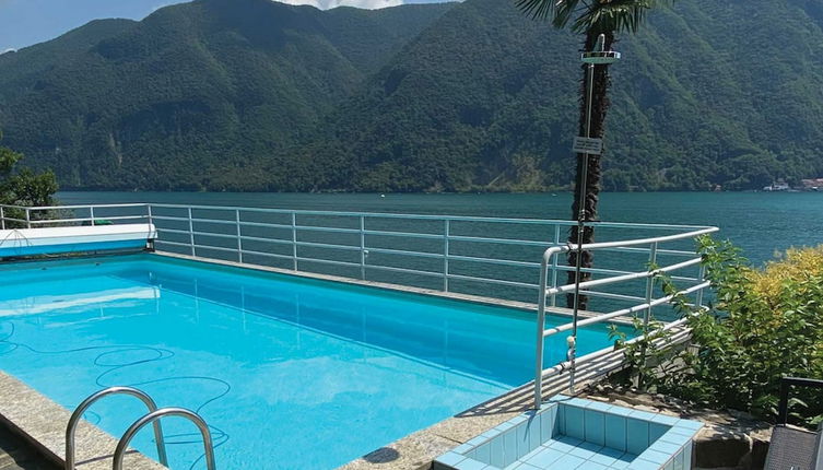 Photo 1 - Lugano Blue Marine On Lake Shore