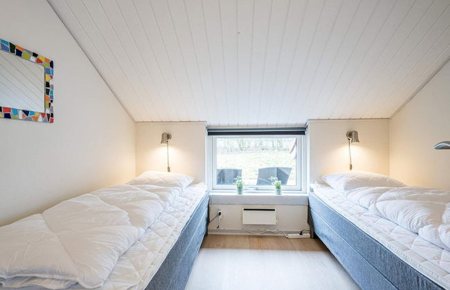 8 Person Holiday Home in Oksbol - Foto 2