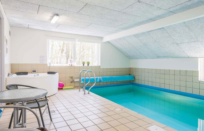 8 Person Holiday Home in Oksbol - Foto 12