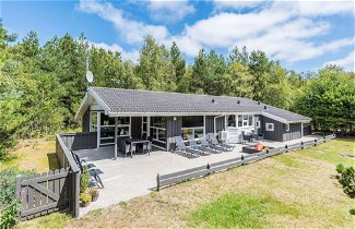 Photo 1 - 8 Person Holiday Home in Blavand