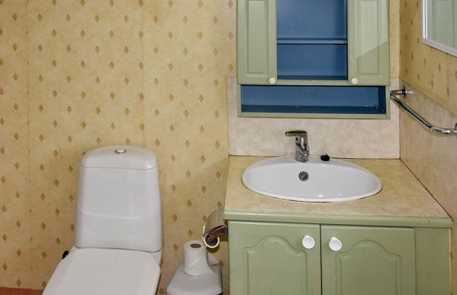 7 Person Holiday Home in Averoy - Foto 8