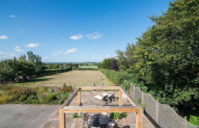 Super Spacious Barn Conversion With Free Wifi, Netflix Fireplace - Photo 46