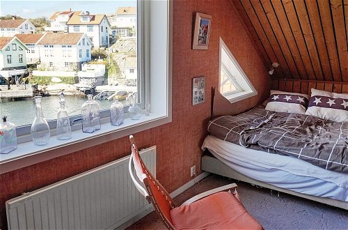 Photo 30 - 6 Person Holiday Home in Gullholmen